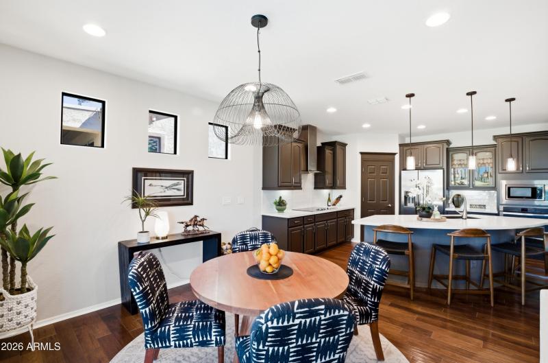 4062 n presidential dr-11