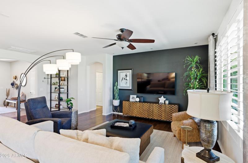 4062 n presidential dr-8