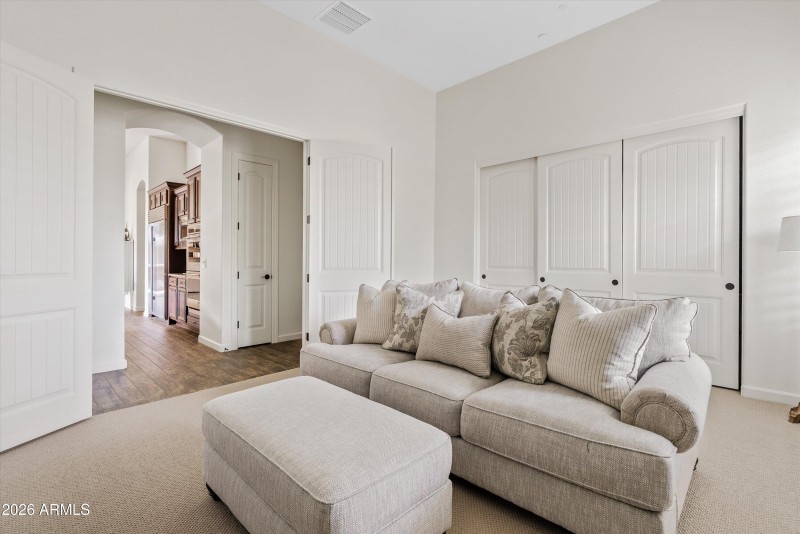 4th bedroom/double doors