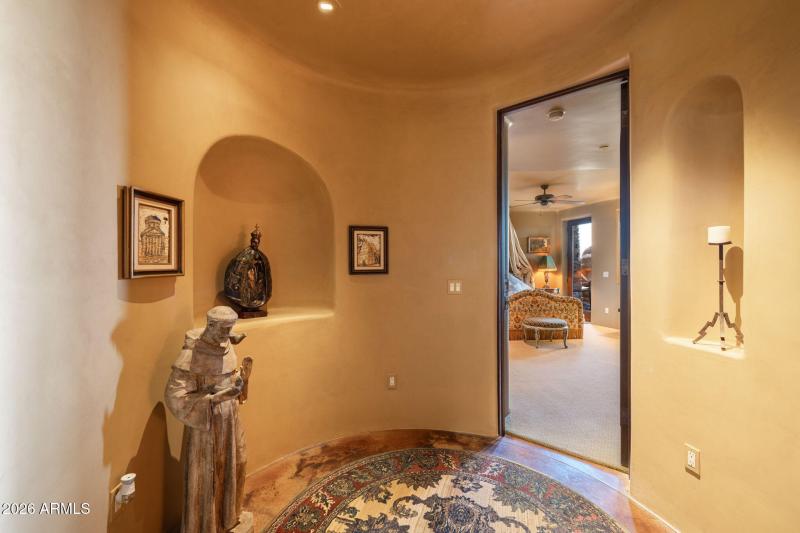 Foyer to Secondary Bedrooms