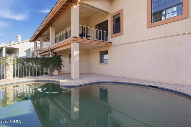 53_img_2894_autoremove_18376441