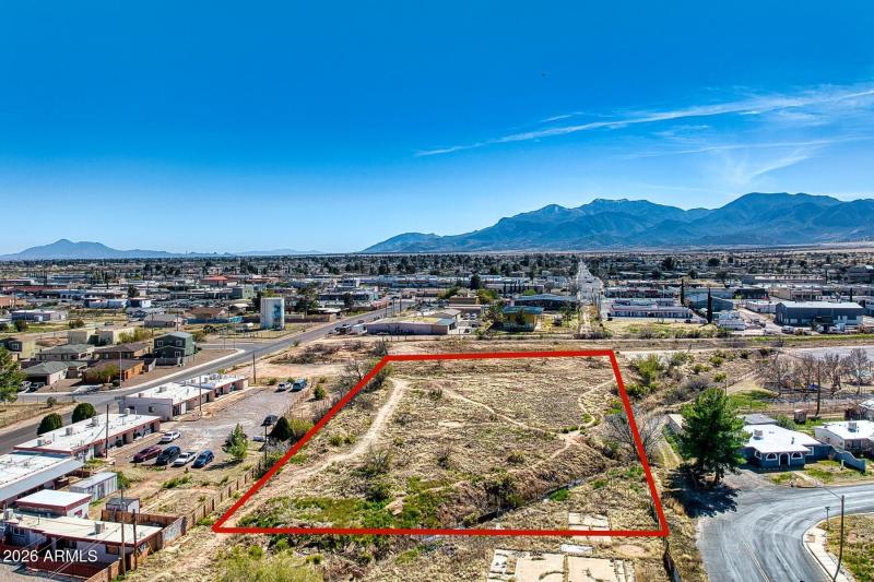Carmichael Avenue Parcel-062002