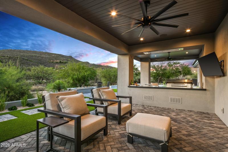 060_Primary Suite Patio