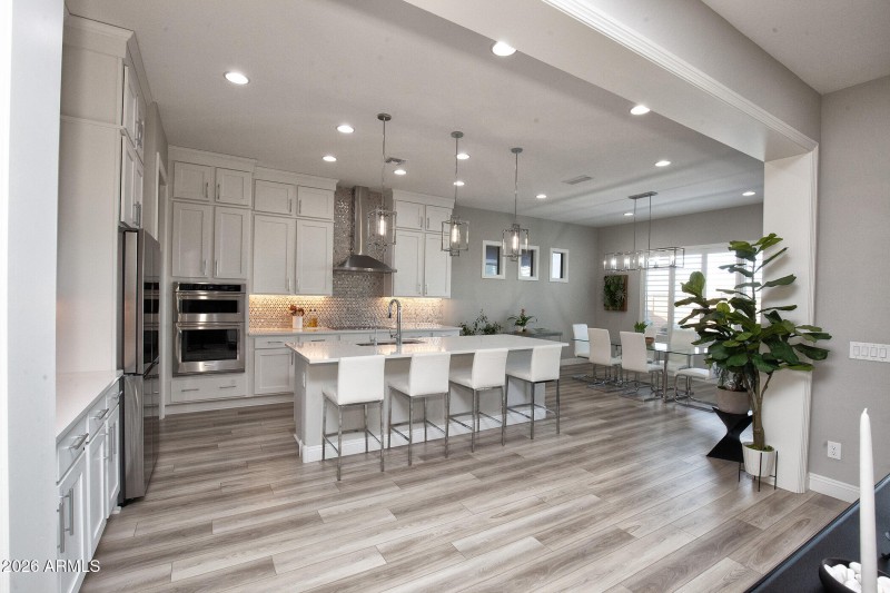 055_20218NWagnerWashDr