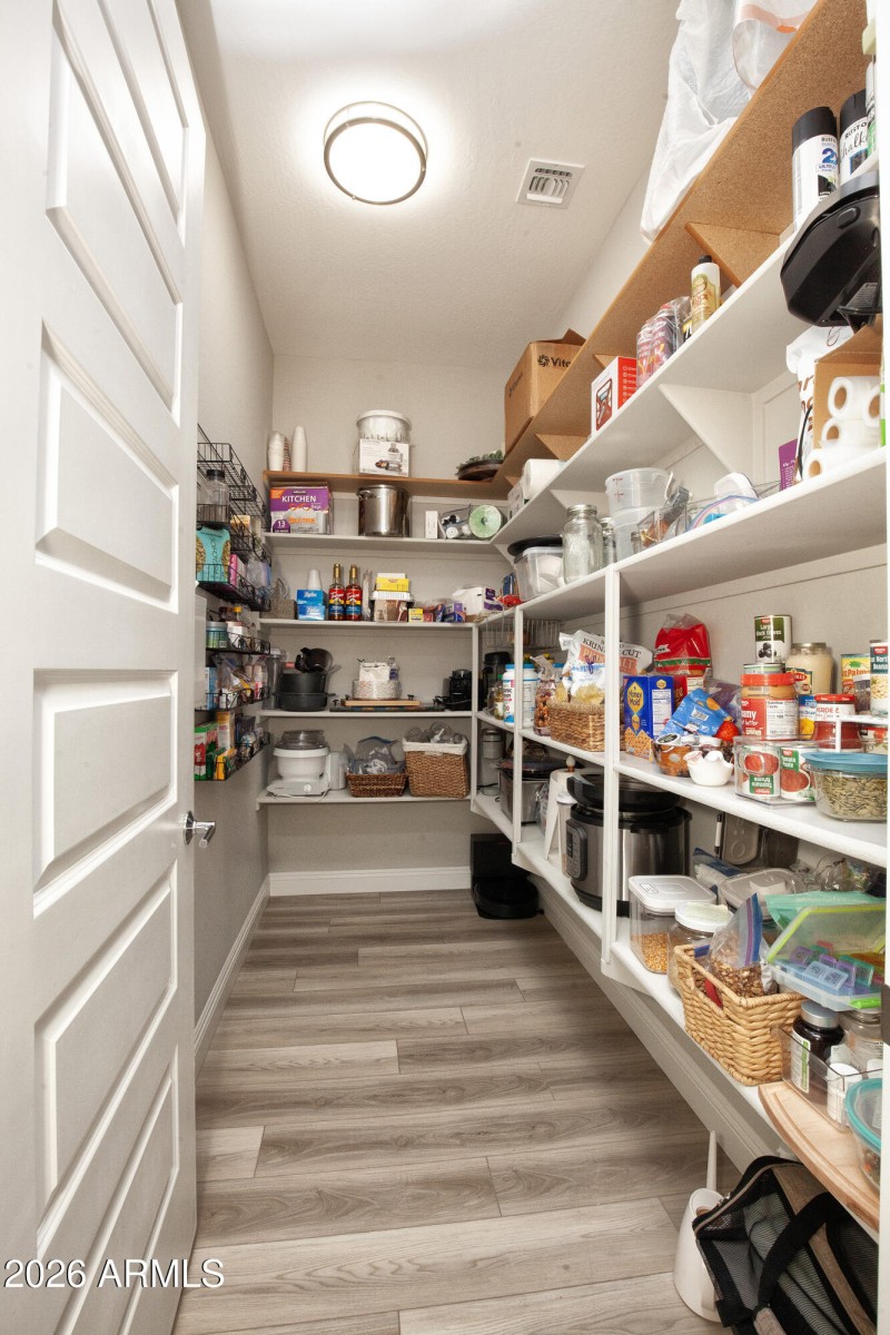 073_20218NWagnerWashDr