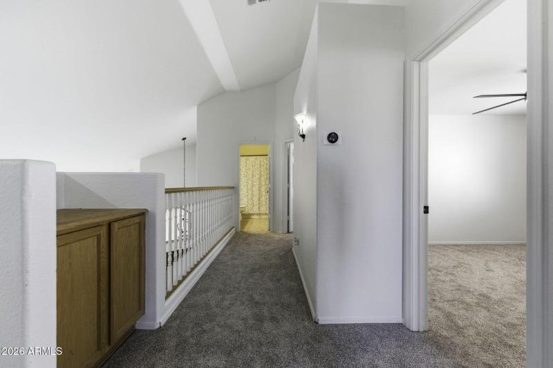 67-web-or-mls-16601 S 15th St-206