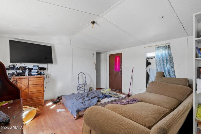 19-web-or-mls-untitled-9