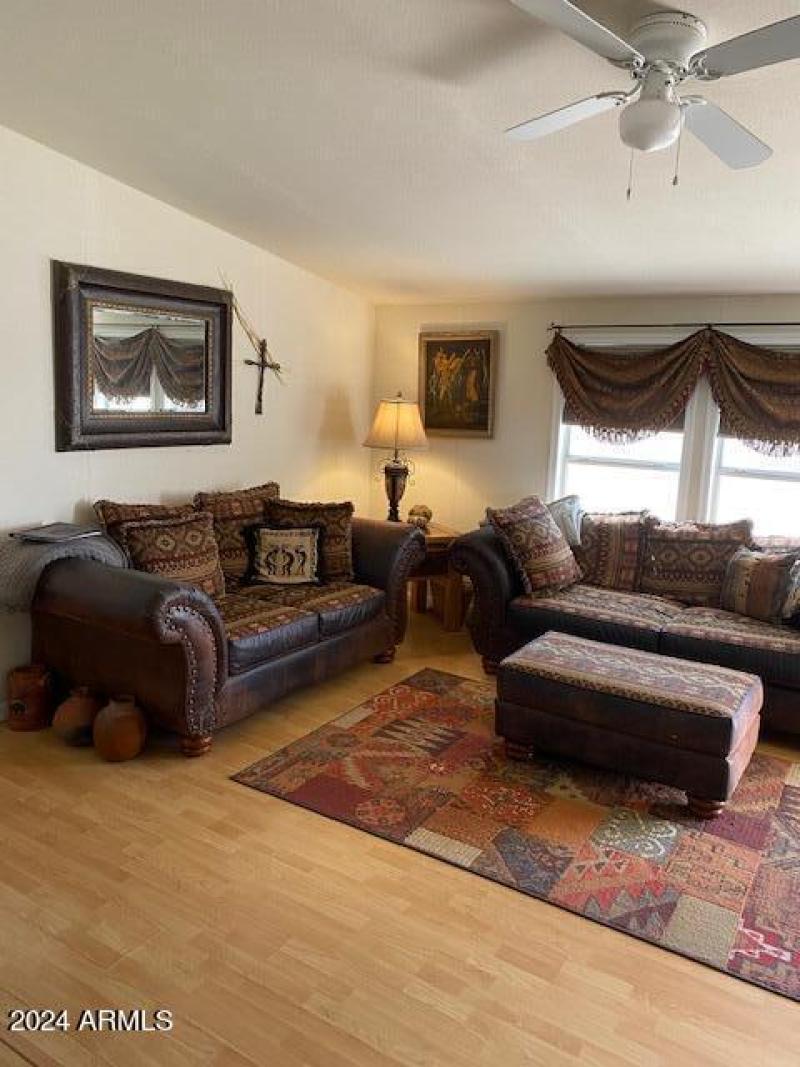 1280 N Ironwood #84 Living Room 2