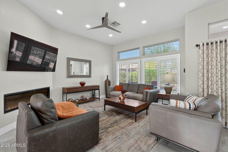 11_22015_N_Mirage_Lane11_mls