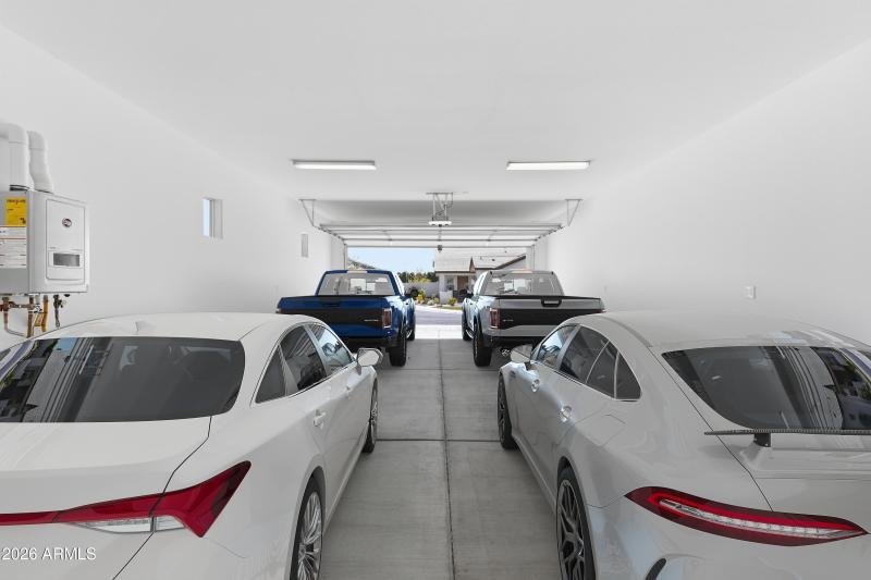 4 Car Tandem Garage