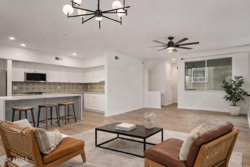 0C542BF5-0A32-4244-ACE5-8B762AFEE713