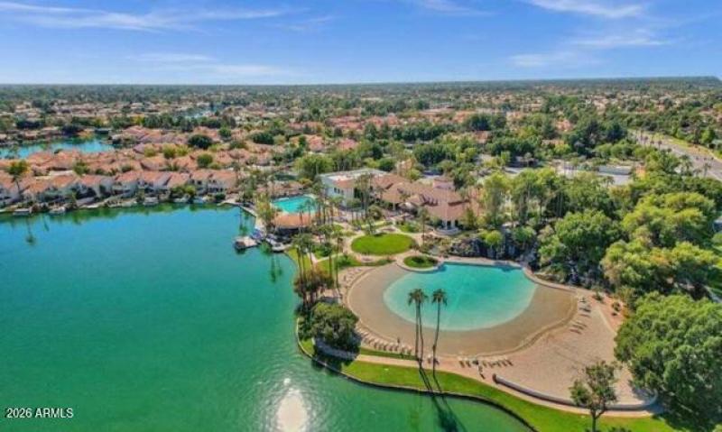 1633 E Lakeside Dr #106, Gilbert, AZ 852