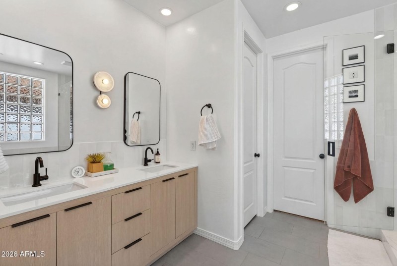 28-web-or-mls-28-web-or-mls-52E Balsam D