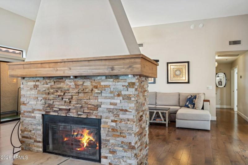 3-web-or-mls-8041-e-del-tornasol-dr