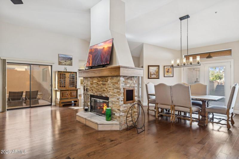 6-web-or-mls-8041-e-del-tornasol-dr