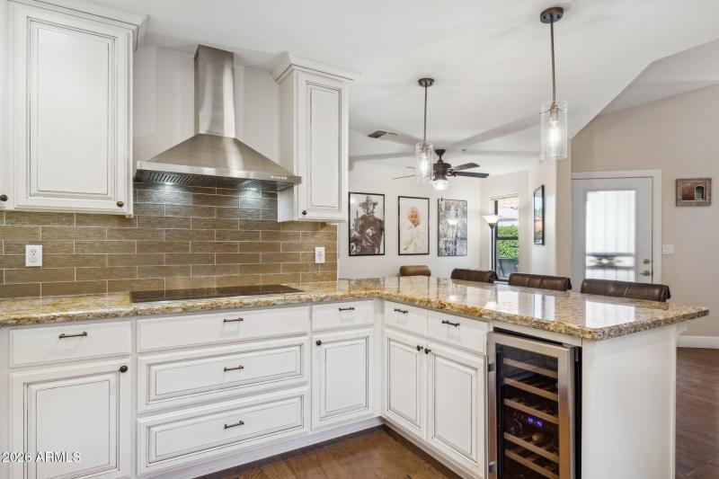 9-web-or-mls-8041-e-del-tornasol-dr