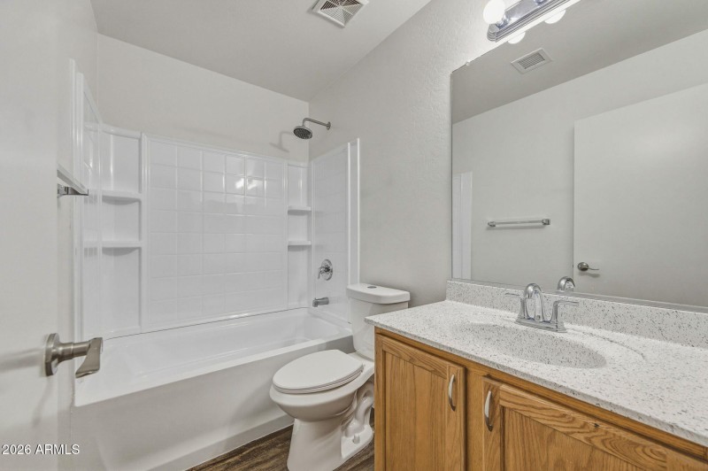 22-web-or-mls-41896 W Avella Dr-22