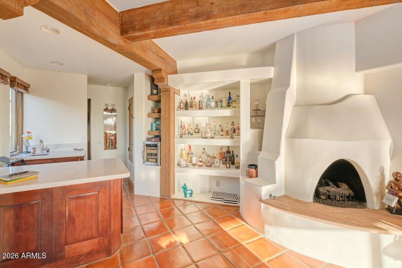 Lounge Wet Bar and Fireplace