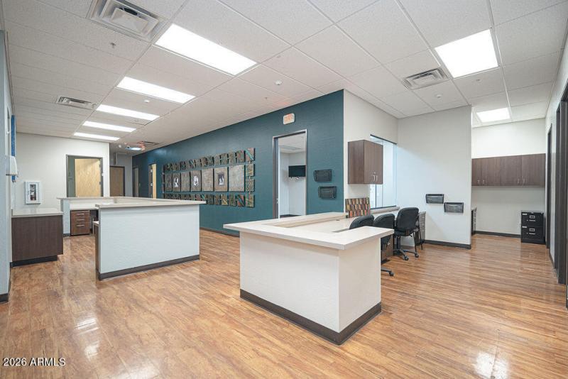 20260211_4338-W-Thomas-Rd_03