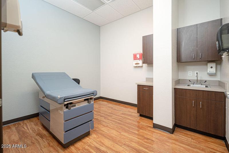 20260211_4338-W-Thomas-Rd_29