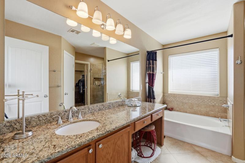 Master bath granite counters