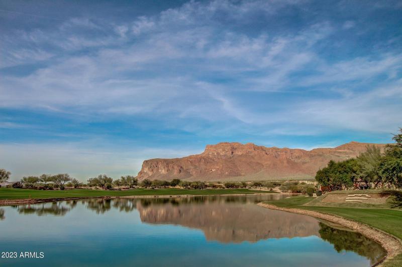 0030-28 - Flat Iron Loop