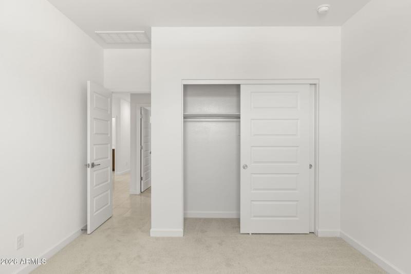 33-web-or-mls-6830-w-molly-ln