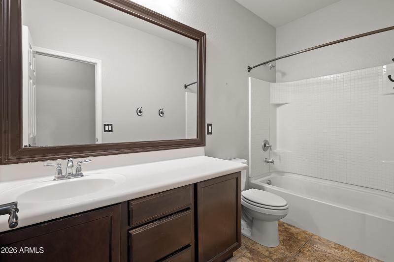 10802 W Saddlehorn Rd, Peoria