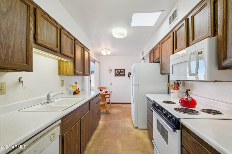 18-web-or-mls-N Pinion Ln-S0103-018