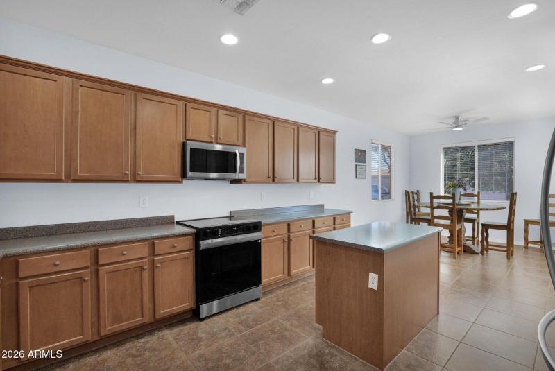 24-web-or-mls-P1547096