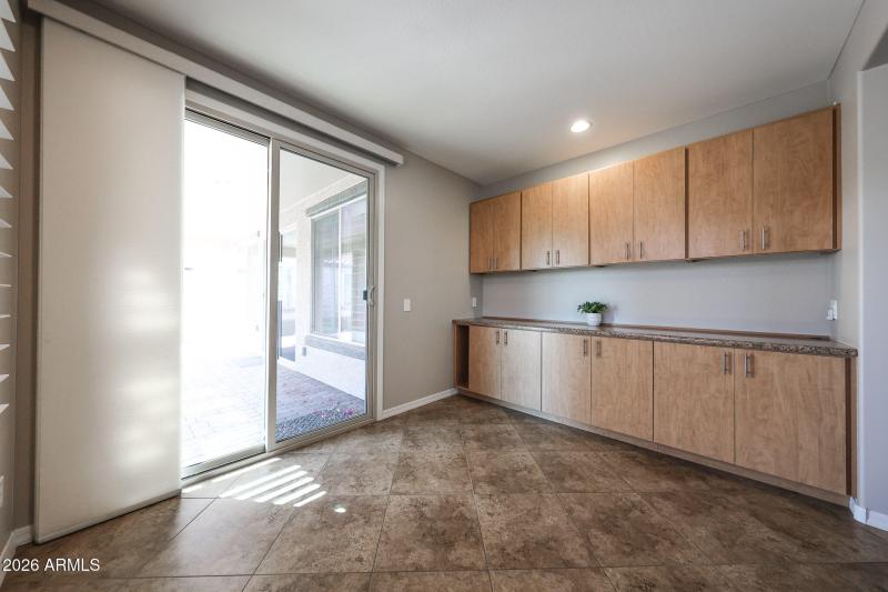 Sitting Room/Flex Room Off Primary