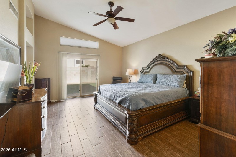 33-web-or-mls-dlb_7234-dlb_7238