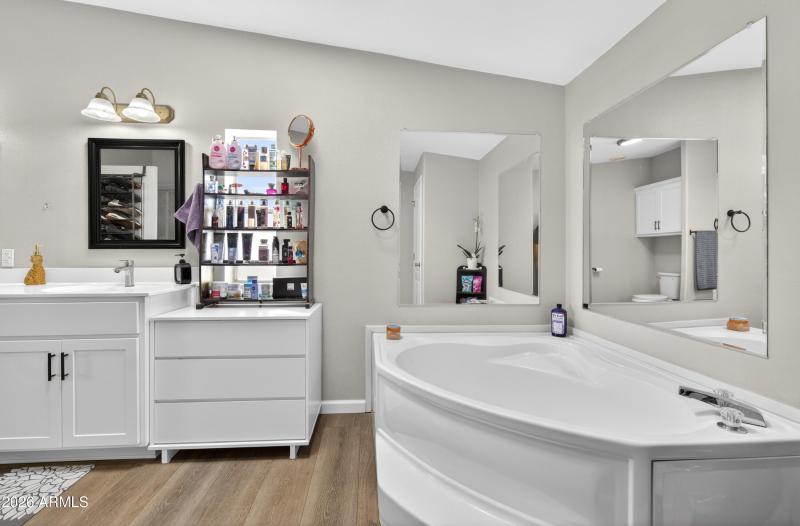 936-deer-field-blvd-winslow-az-usa-002