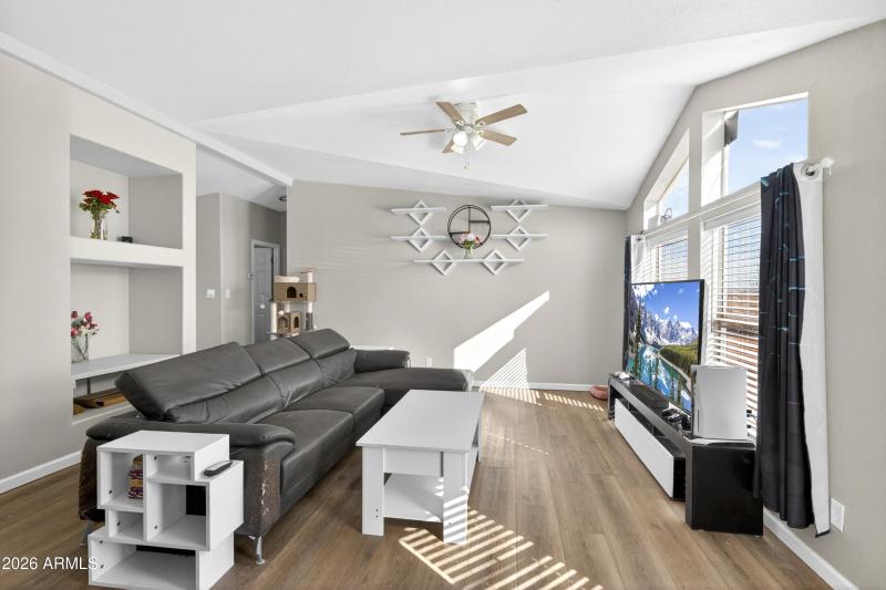 936-deer-field-blvd-winslow-az-usa-011