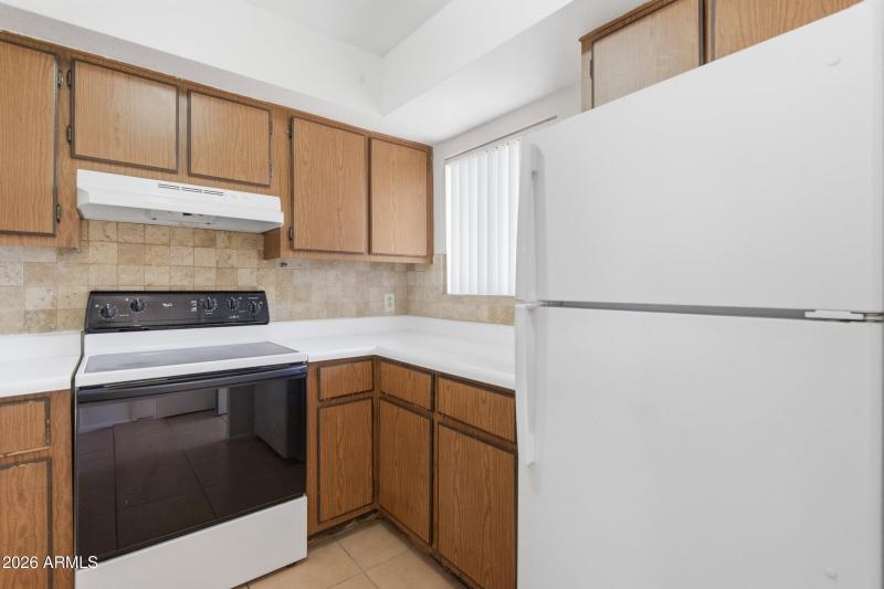 13-custom-2828 E Tierra Buana Ln-13