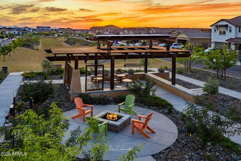 98-web-or-mls-37) Eastmark Community