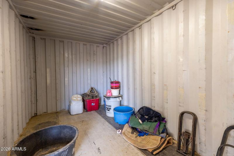 50-web-or-mls-photo(50) 828 N Gun Creek