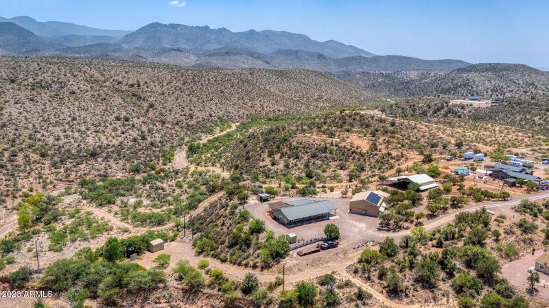 57-web-or-mls-photo(57) 828 N Gun Creek