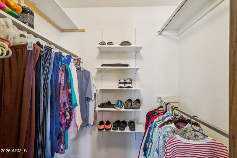 34-web-or-mls-W Wrangler Dr-S0103-034