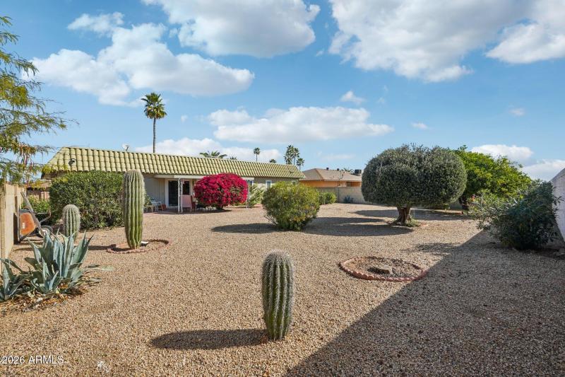 39-web-or-mls-W Wrangler Dr-S0103-039