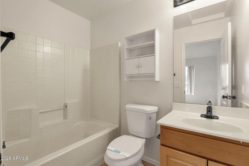 Full Bath in Master Two