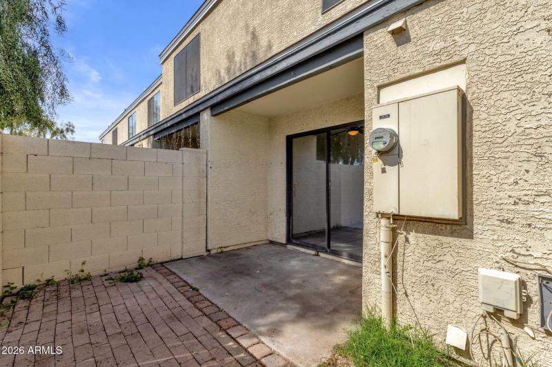 Concrete and stoned back area