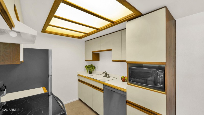 Stainless and Black Appliances