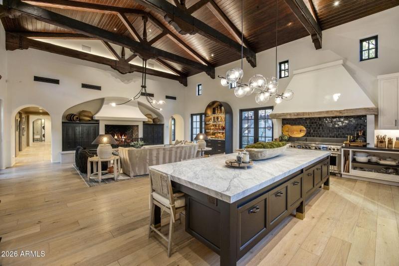 032_Kitchen to Great Room