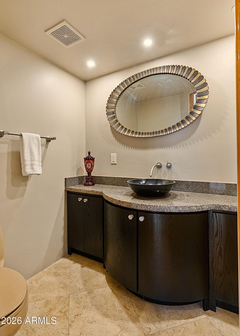 main level guest 1/2 bath