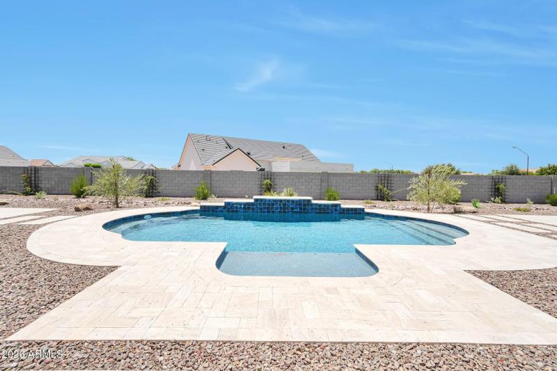 27-web-or-mls-QP - 0218