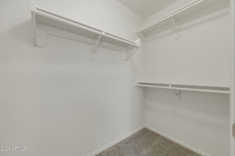 19-web-or-mls-41896 W Avella Dr-19