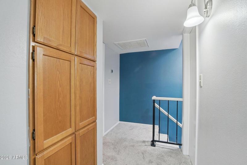 17-web-or-mls-E Hartford Ave 41-S0303-01