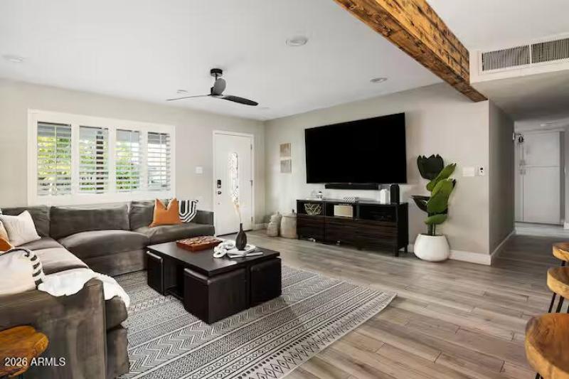 6ba9a4b2-6079-4a72-af3c-6bbf2b080876