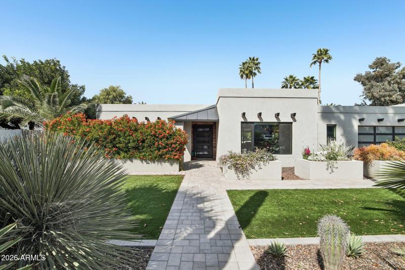 1-web-or-mls-E Betty Elyse Ln-S0303-001